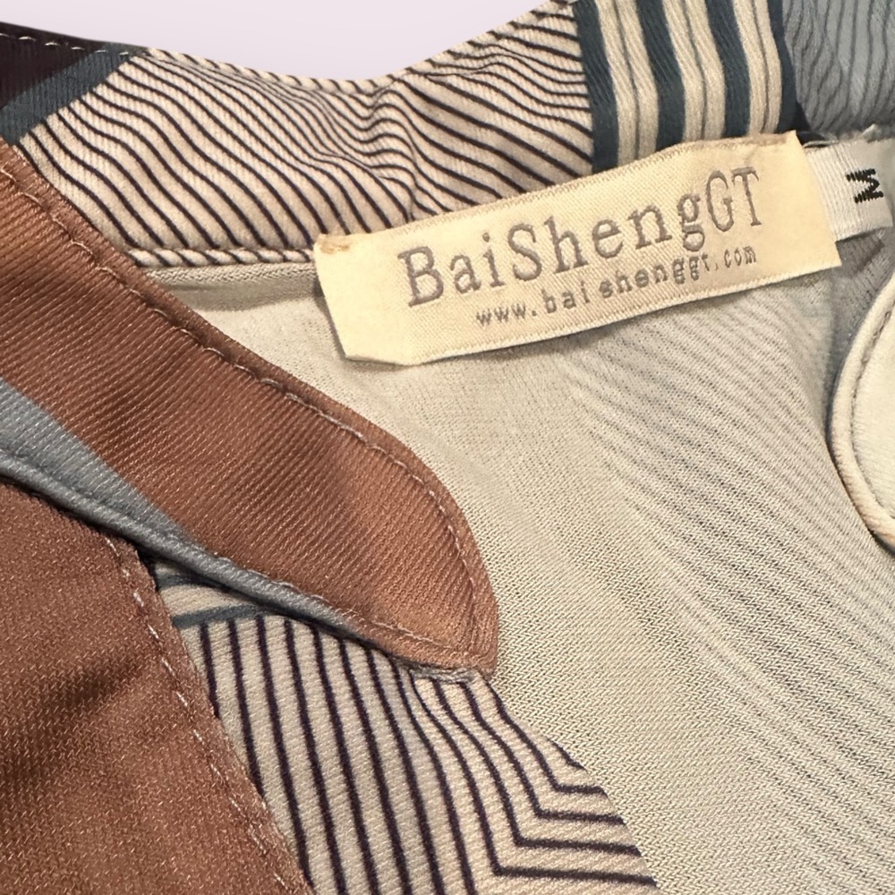 Women's BaiShengGT Striped Geometric Tunic Top Size Medium - Picture 7 of 9